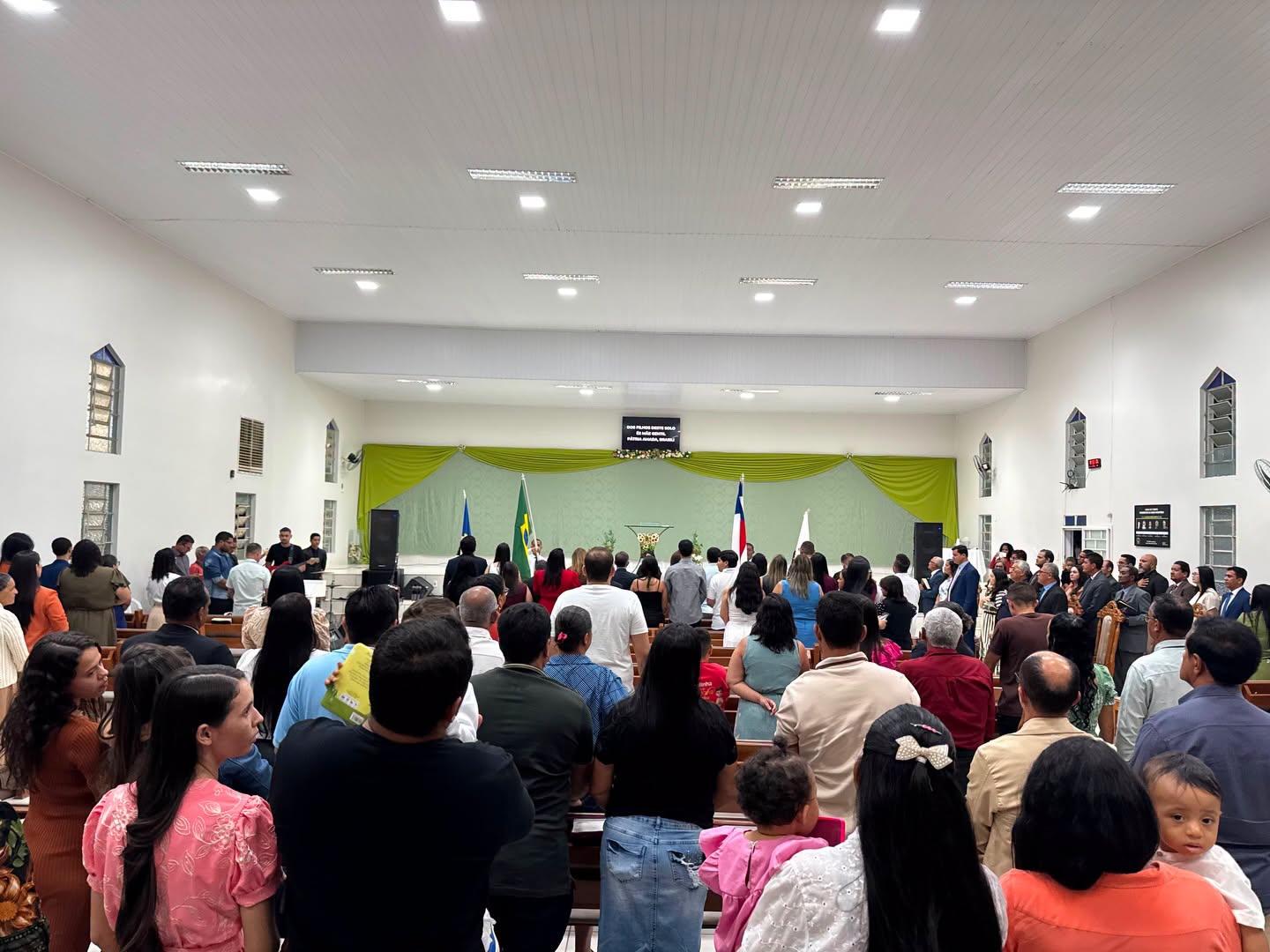 O Culto Ecumênico em Ação de Graças reuniu autoridades, lideranças religiosas e a comunidade em um momento especial de oração, união e agradecimento a Deus pela história da nossa cidade.